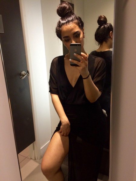 Модное платье