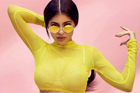 Кайли дженнер