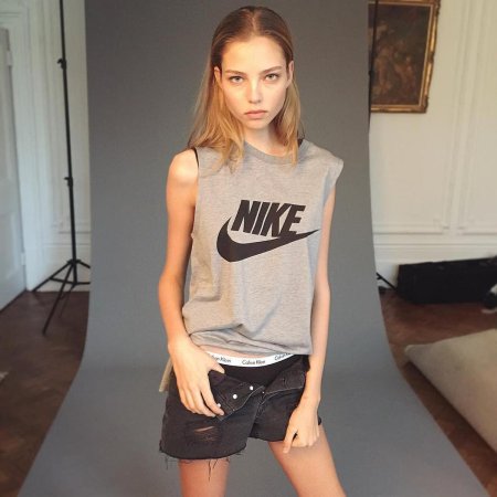 Кафельникова алеся