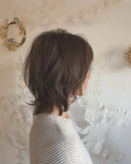 Стрижки со спины до плеч