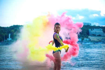 Фотосессия с цветным дымом