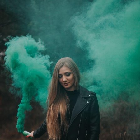 Цветной дым