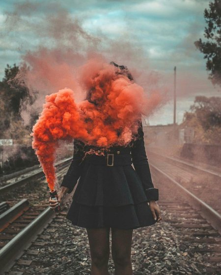 Фотосессия с цветным дымом