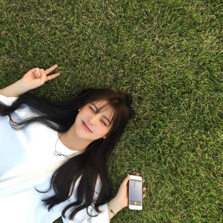 Кореянка красивая