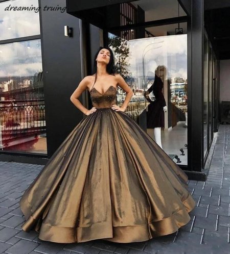 Платье пышное вечернее