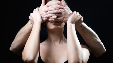 Манипуляция любовью