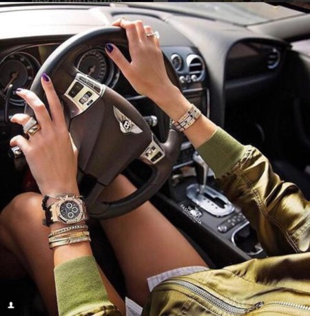 Красивые богатые девушки