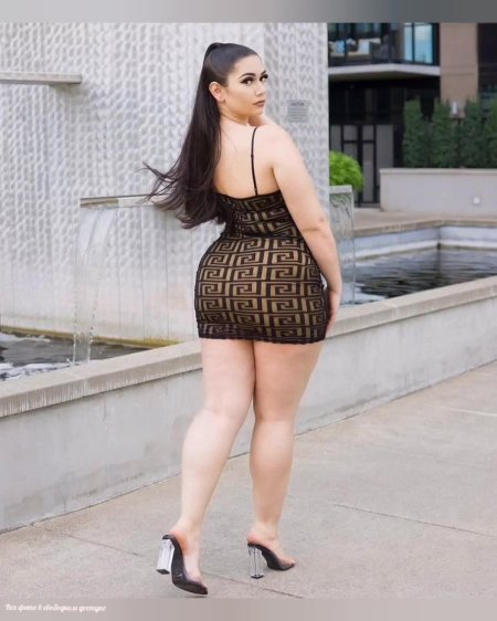 Сэмми модель плюс сайз sammyy k