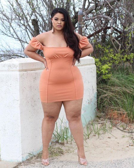 Платье для полных девушек