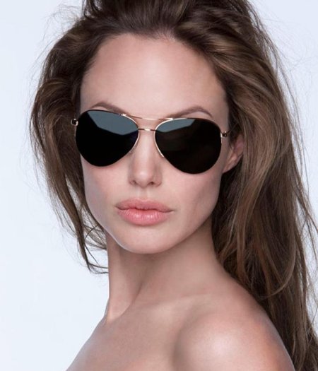 Анджелина джоли очки