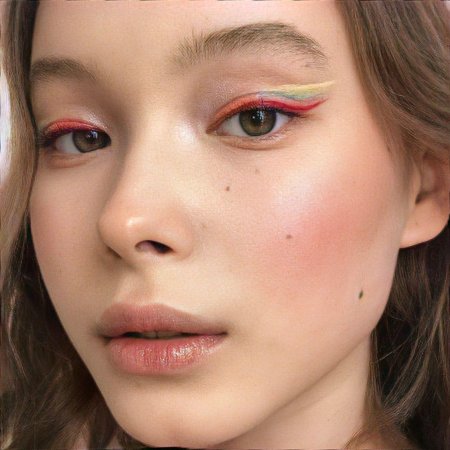 Яркие стрелки макияж