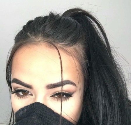 Красивая бровь