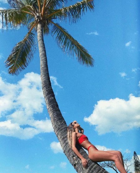 Красиво сфоткаться с пальмой