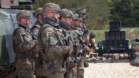 Войска нато