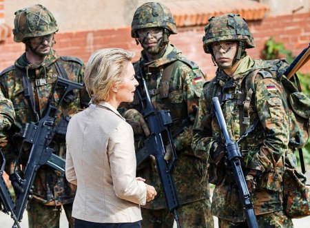 Фон дер ляйен урсула