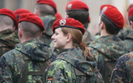 Бундесвер девушки