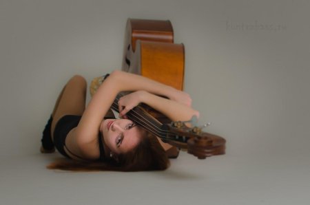 Контрабас и виолончель