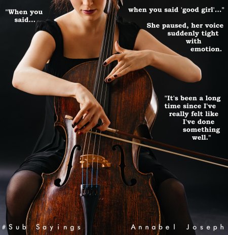 Женщина виолончель