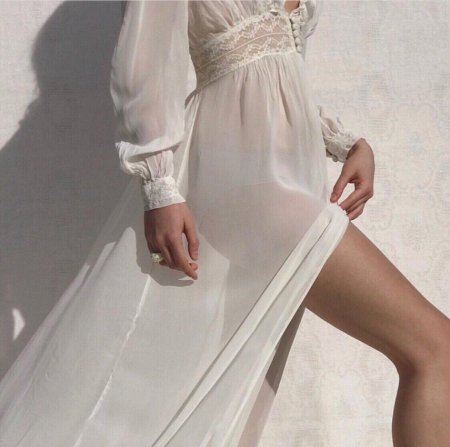 Белое платье эстетика