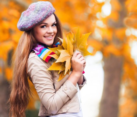 Девушки осень