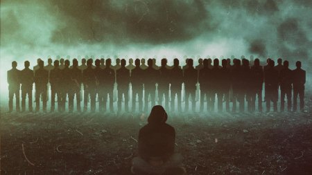 Безликая толпа