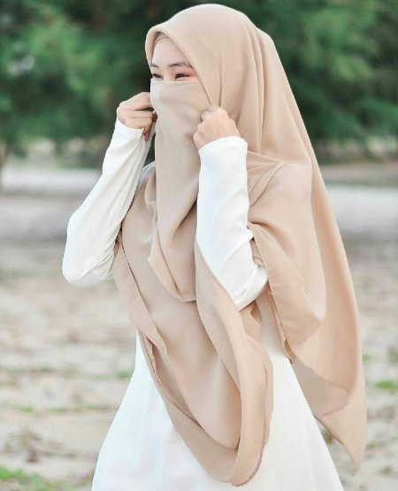 Хадижа бисултанова