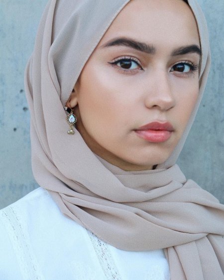 Красивая девушка мусульманка