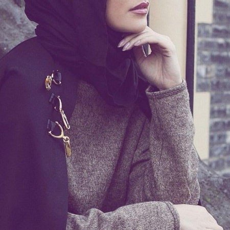 Девушка в хиджаб