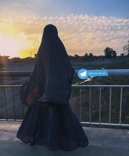 Мусульманка без лица