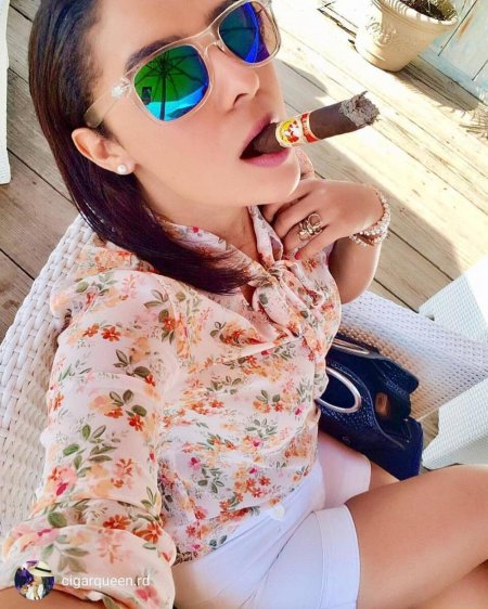 Cigar smoking lady