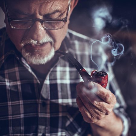 Курильщик трубки