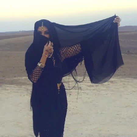 Арабская девушка