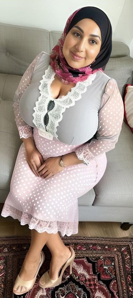 Большие натуральные сиськи хиджаб