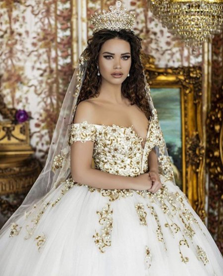 Frida xhoi королевские платья