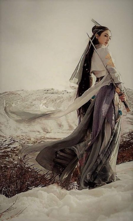 Воительницы ханьфу аниме