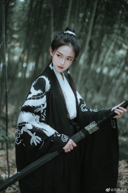 Воительницы ханьфу кицунэ