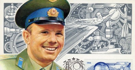 Гагарин открытка ссср