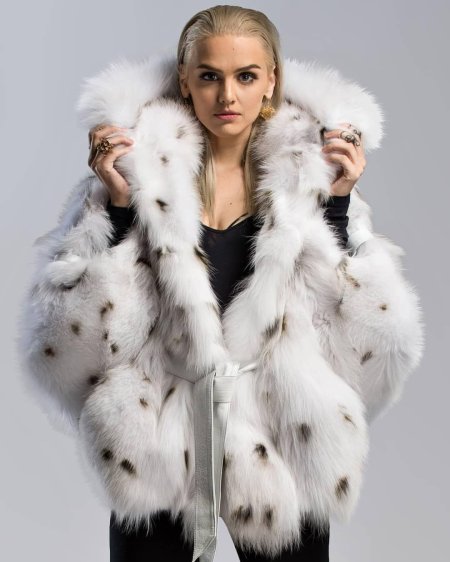 Шуба fenghui fur fashion