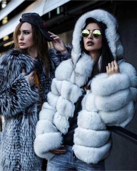 Шуба из песца