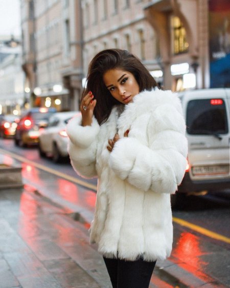 Алина акилова в шубе