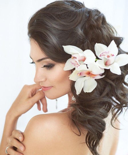 Свадебная прическа