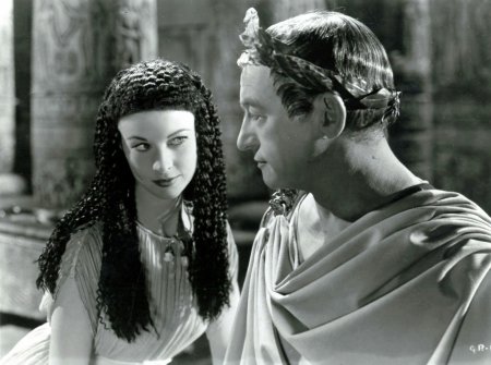 Цезарь и клеопатра 1945