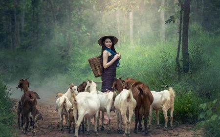 Фотосессия с козленком на природе