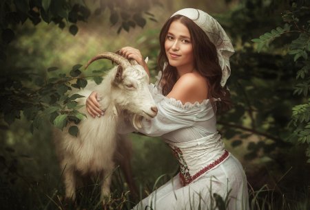 Красивая козочка