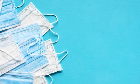 Маска медицинская одноразовая