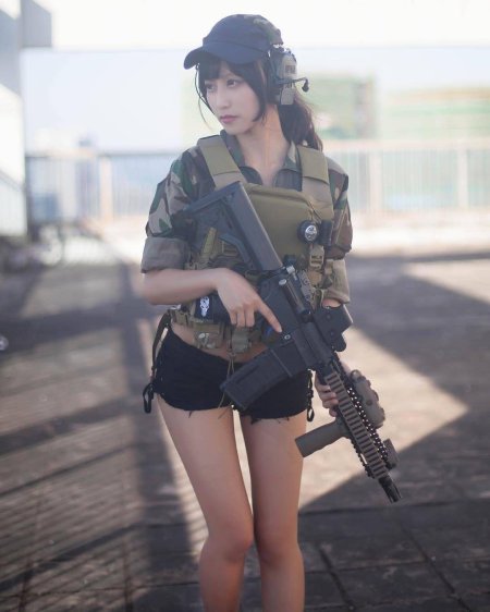 Спецназ девушка