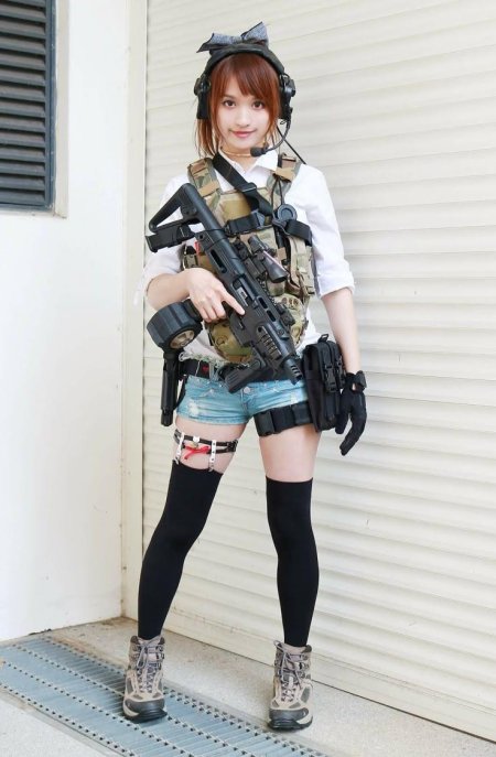 Японские страйкболистки