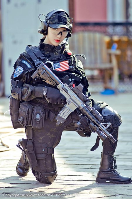 Косплей в военной форме