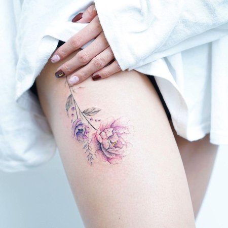 Нежные женские тату