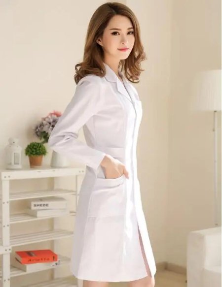 Белый халат медицинский